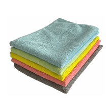 A stack of Arcora TOP-LINE microfiber cloths from Arcora International GmbH, made in bright blue, yellow, green, pink, and gray cleaning cloths. These 40 x 40 cm cloths are perfect for delicate surfaces and meet all cleaning requirements.