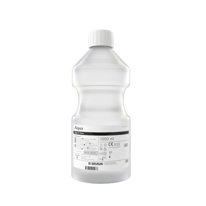 The B. Braun Aqua Ecotainer® Topical Rinse, a transparent plastic bottle with a capacity of 1000 ml, is made from eco-friendly polypropylene. It features a white cap and is labeled with various symbols and texts, including the B. Braun branding and instructions for using the topical rinse.