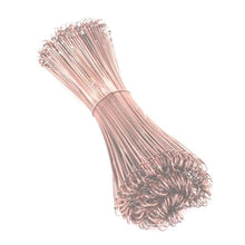 A bundle of 200 DEISS wire ties for closing garbage bags, copper-plated by EMIL DEISS KG (GmbH + Co.), consists of thin, copper-coated wires with hook-shaped ends for securely closing garbage bags.