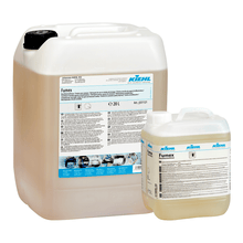 Two translucent plastic containers with white lids from Johannes Kiehl KG bear the label "Kiehl Fumex Smoke Resin Remover." The containers hold 20 liters and 5 liters and are provided with product details and instructions for use in smoking zones.