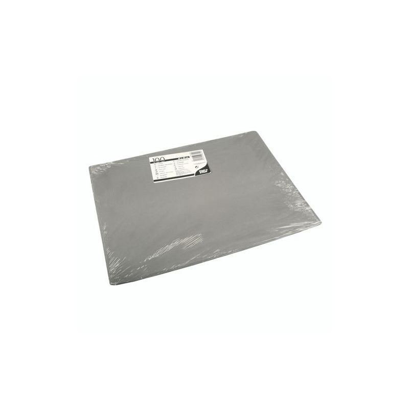 A stack of PAPSTAR 100 placemats, paper 30 x 40 cm from PAPSTAR GmbH is packed in a transparent plastic packaging with a white product label on top.