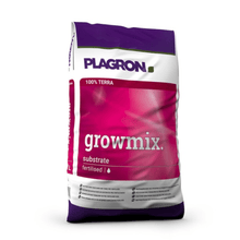 The Plagron Growmix with Perlite bag from Bertels B.V. is presented in a unique purple-pink design with striking white text. It consists of 100% Terra, enriched with worm humus for better air permeability, and the brand logo is prominently visible at the top.