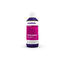 The Plagron Terra Grow from Bertels B.V. is a mineral-based fertilizer for the growth phase that promises faster plant growth. It features a sleek design with a purple label, white and green text, and a white screw cap.