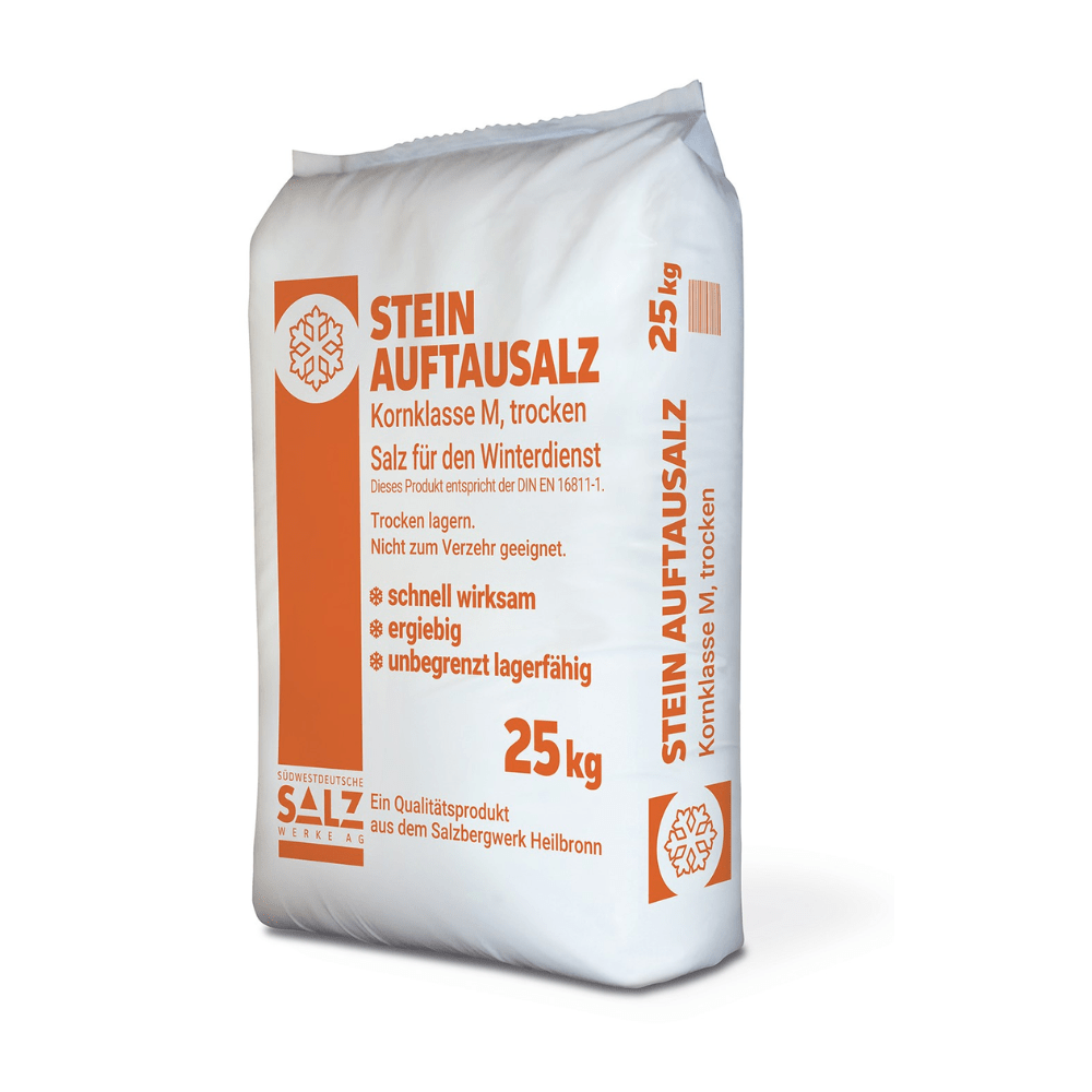 A white 25-kg bag of SWS stone de-icing salt road salt grain class M from Südwestdeutsche Salzwerke AG with orange text and symbols contains sodium chloride. The packaging indicates that it is dry, winter-suitable rock salt with effective de-icing properties from the Heilbronn saltworks.