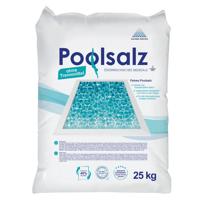 A 25 kg bag of Salinen pool salt, pure evaporated salt without anti-caking agents, labeled "without anti-caking agents" and described as "fine pool salt" from Austria. The product advertises refined pool salt for water.