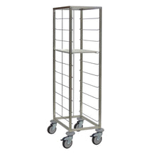 The Novocal tablet cart made of stainless steel in a single-row design offers space for 10 tablets, has a central shelf as well as four swivel casters, and is ideal as a tablet cart for hospitals.