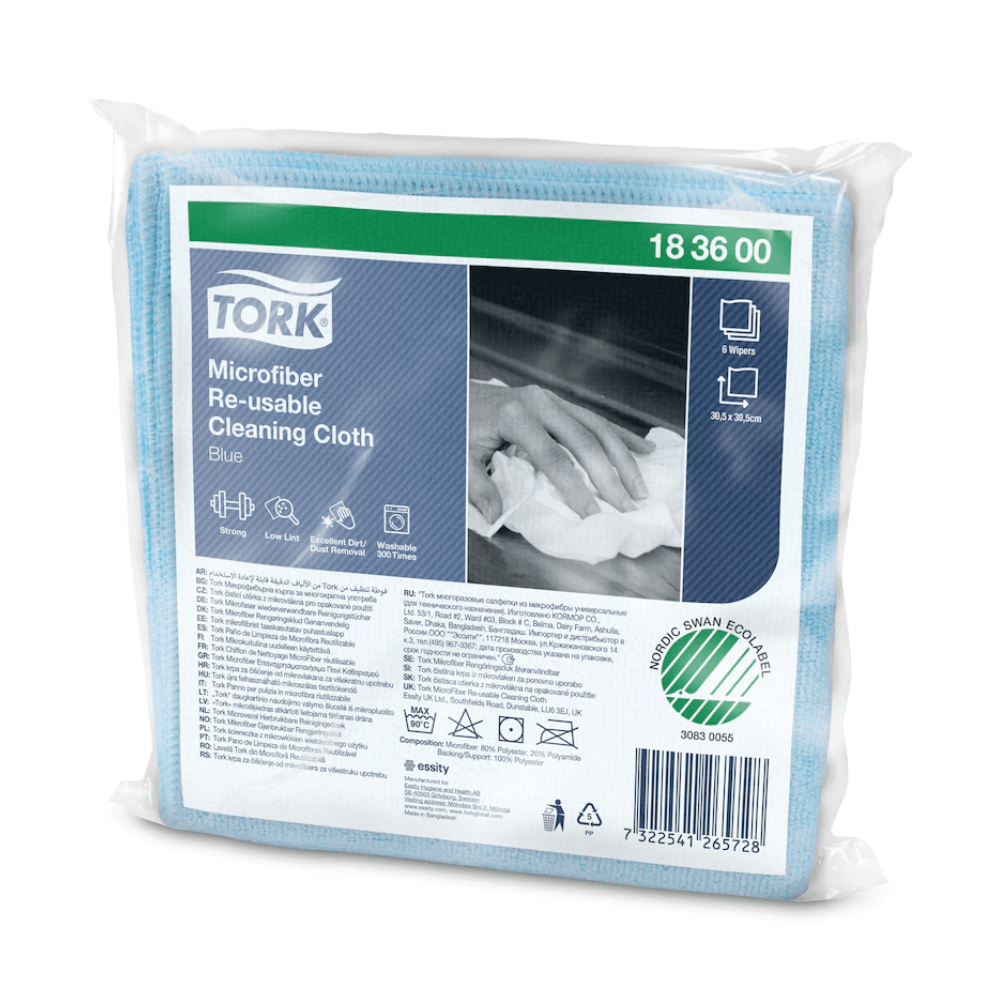 On the packaging of the blue microfiber cleaning cloths from Tork, there is a product image for hand cleaning. It contains multilingual text and clearly displays the Nordic Swan Ecolabel, highlighting the environmentally friendly and reusable properties of the cloth.