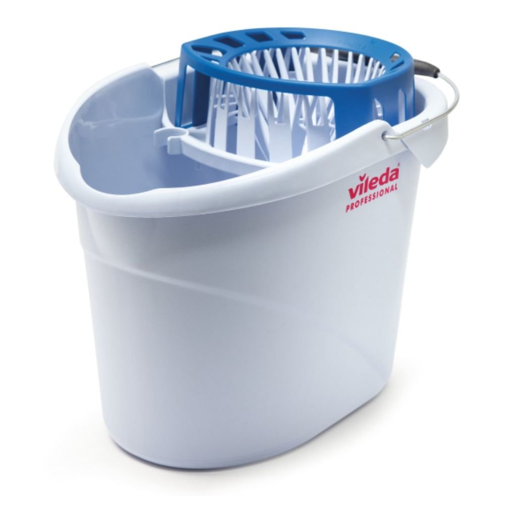 We present the Vileda Professional Supermop Bucket 10 l with wringer, a white plastic bucket with the inscription "Vileda GmbH" on the side. It is perfect for hygienic mopping and cleaning of small areas. This bucket features a blue wringer on the top and a metal handle for convenient transport, making it fully compatible with the Vileda Professional Supermop.